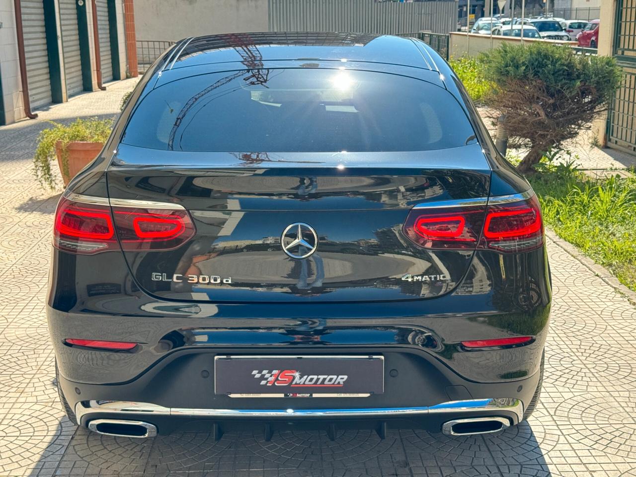 MERCEDES-BENZ GLC 300d COUPE' PREMIUM 245 CV 4matic AIRMATIC