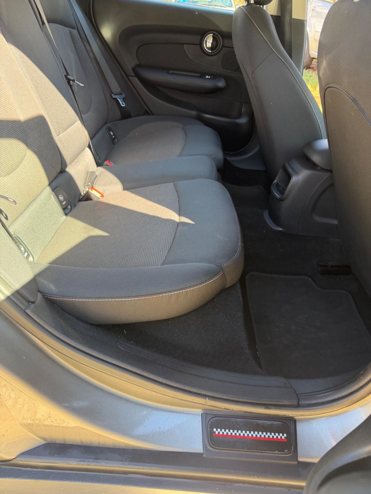 Mini CLUBMAN 2.0 D HYPE JCW KMCERT FULLOPT