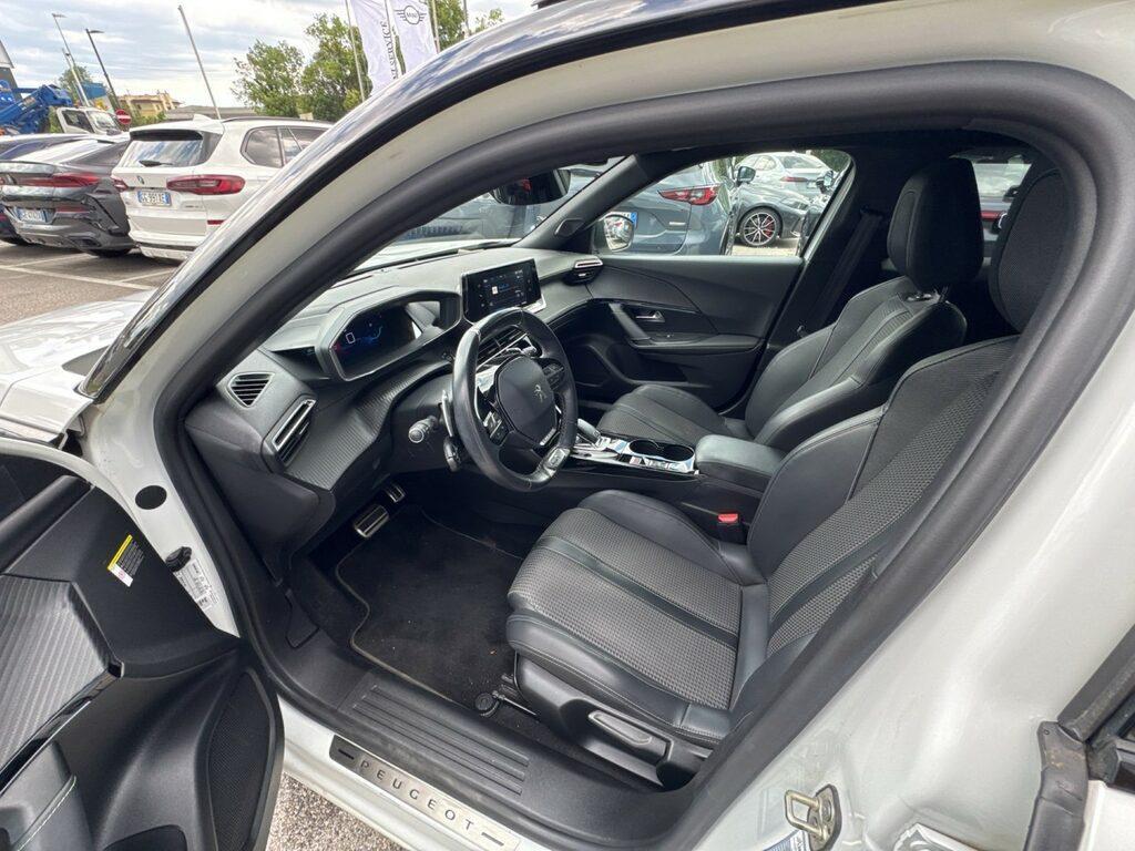 Peugeot 2008 1.5 BlueHDi GT Line EAT