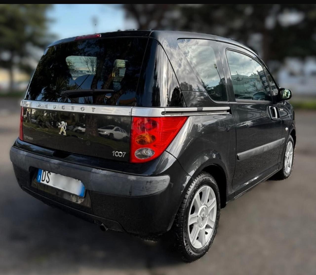 Peugeot 1007 1.4 HDi Trendy