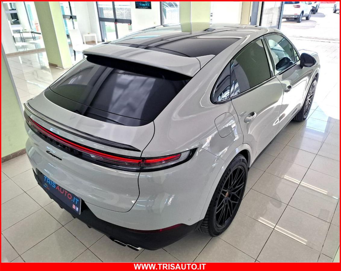 PORSCHE Cayenne Coupe' ACCONTO LEASING 3.0 E-Hybrid 2026 ITALIA (TETTO PANORAMICO)