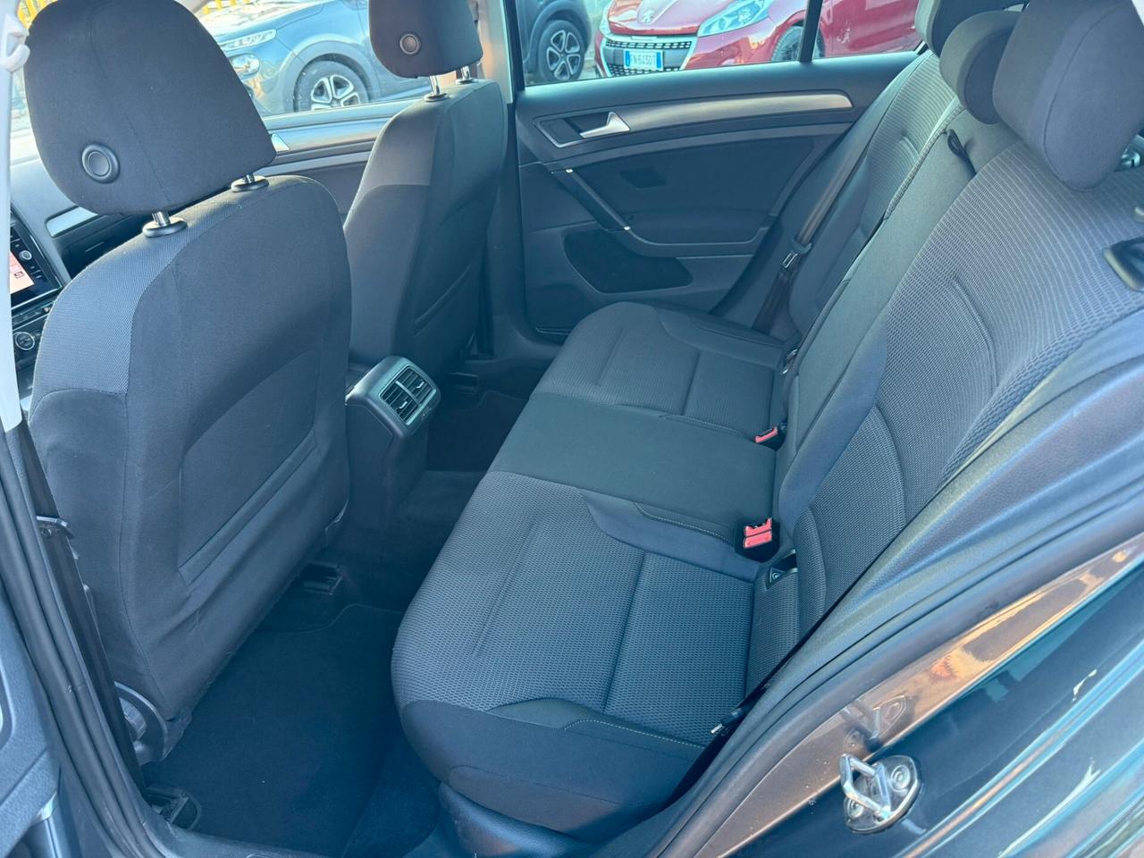 Volkswagen Golf 7.5 1.6 TDI - 115CV - DSG