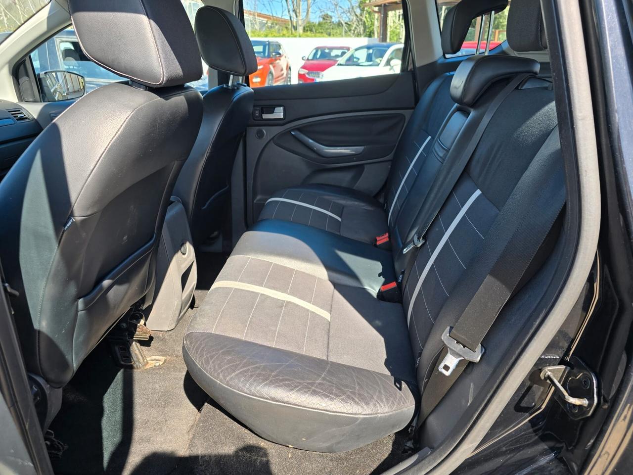 Ford Kuga 2.0 TDCi 136 CV 4WD Titanium DPF