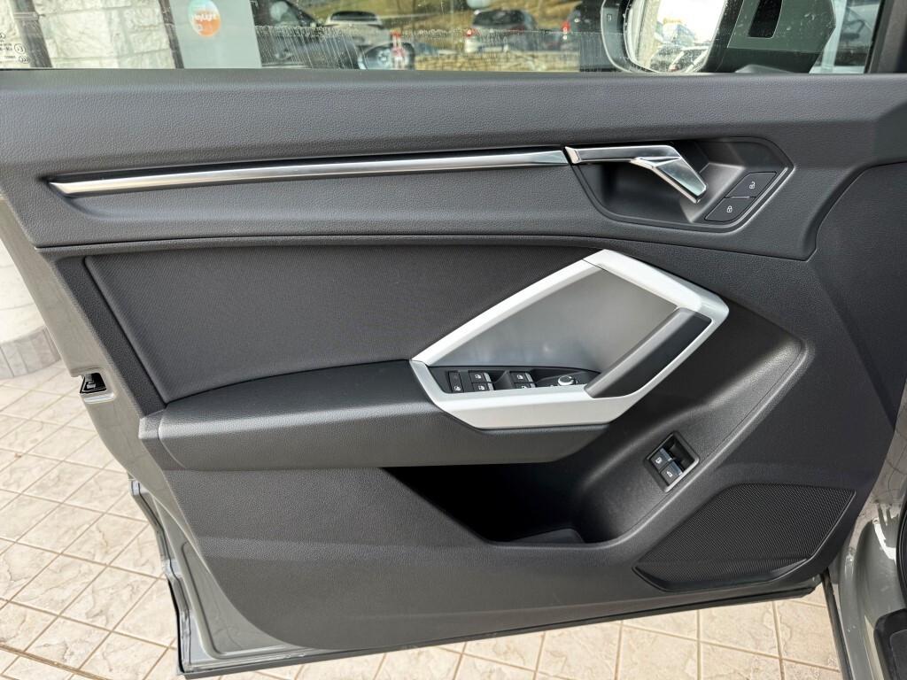 Audi Q3 Sportback 45 1.4 Tfsi E Business Plus S-Tronic