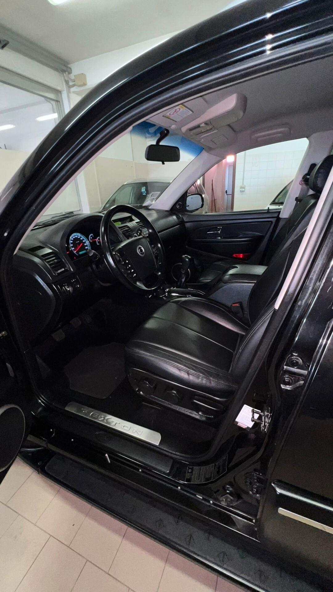 Ssangyong REXTON II 2.7 XDi TOD Premium 4WD
