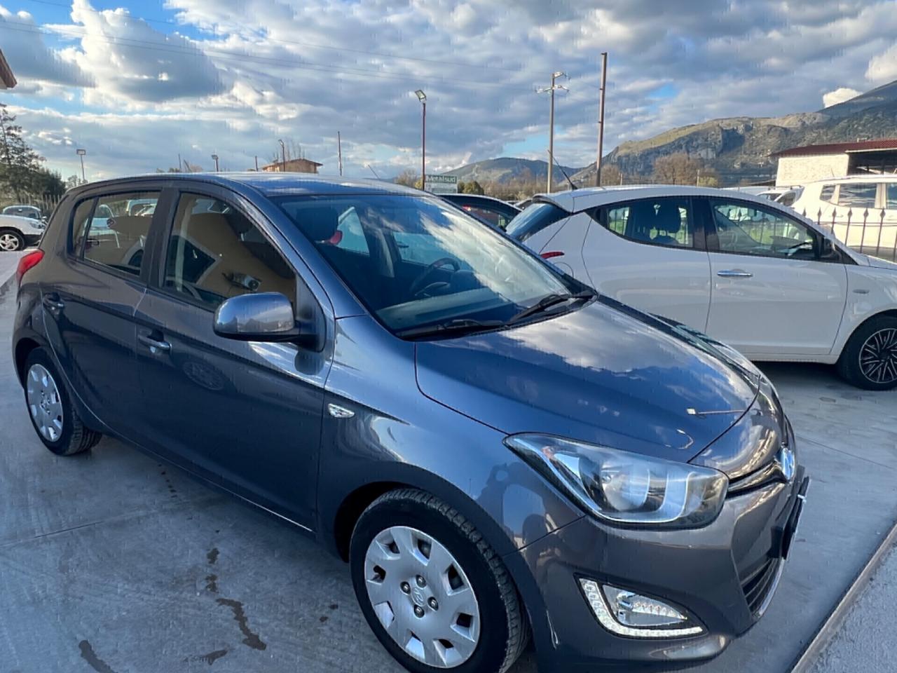 Hyundai i20 1.2 5p. Gpl