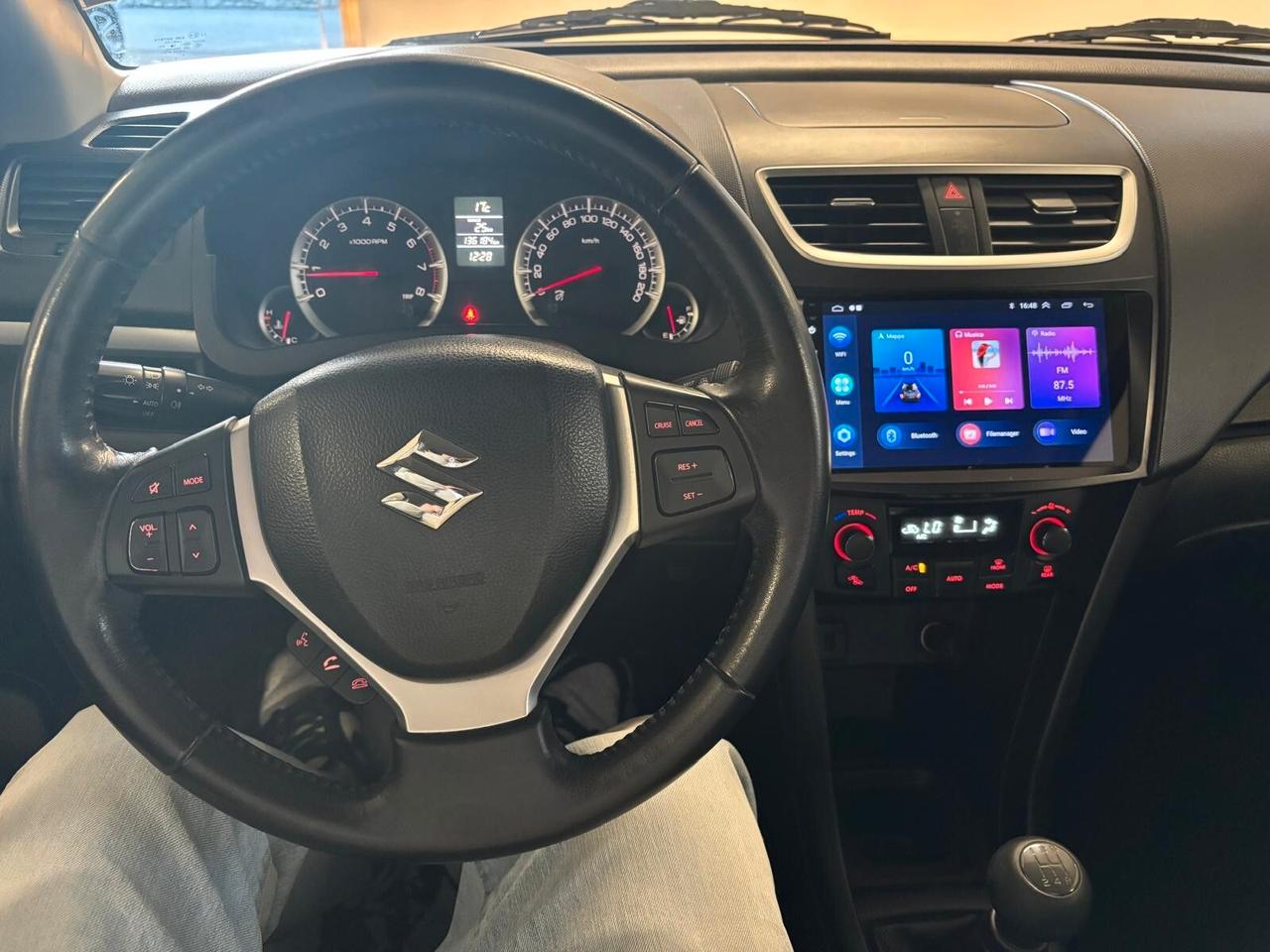 SUZUKI SWIFT ANNO 2012 BZ 1.2 4X4 ADATTA NEOPATENTATI KM 136 MILA