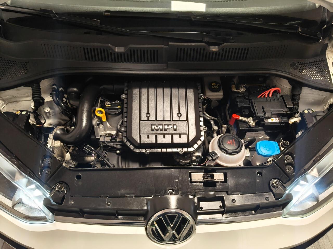 VOLKSWAGEN UP 1000 FULL OPTIONAL KM28