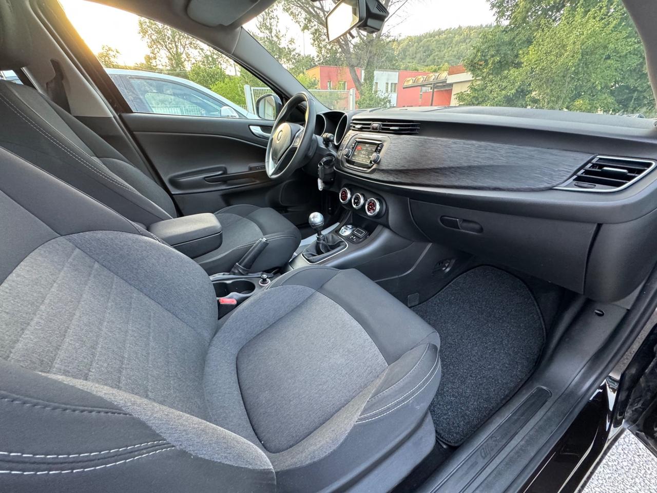 Alfa Romeo Giulietta 1.6 JTDm 120 CV Business