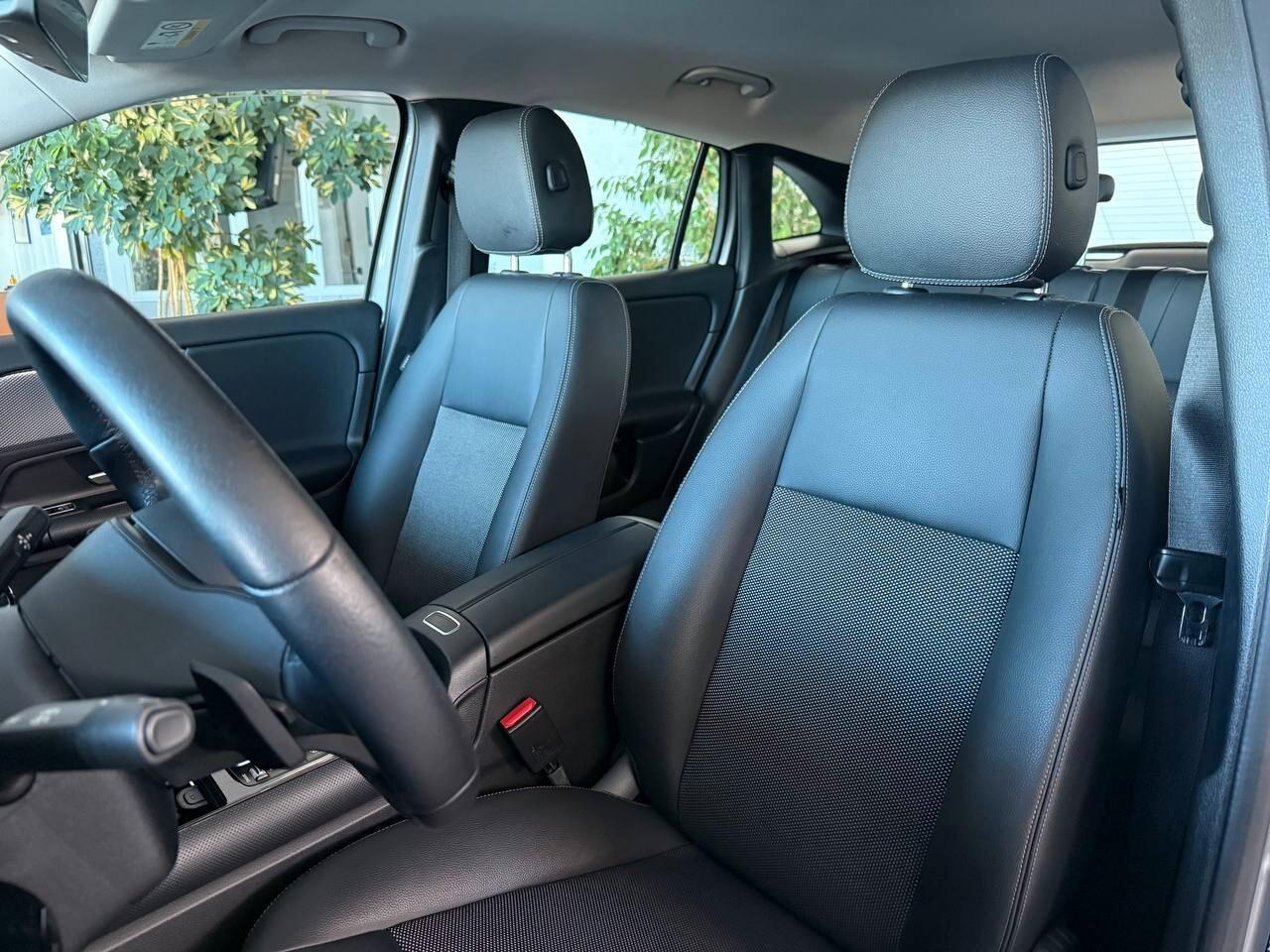 Mercedes-benz GLA 200 d Automatic Business