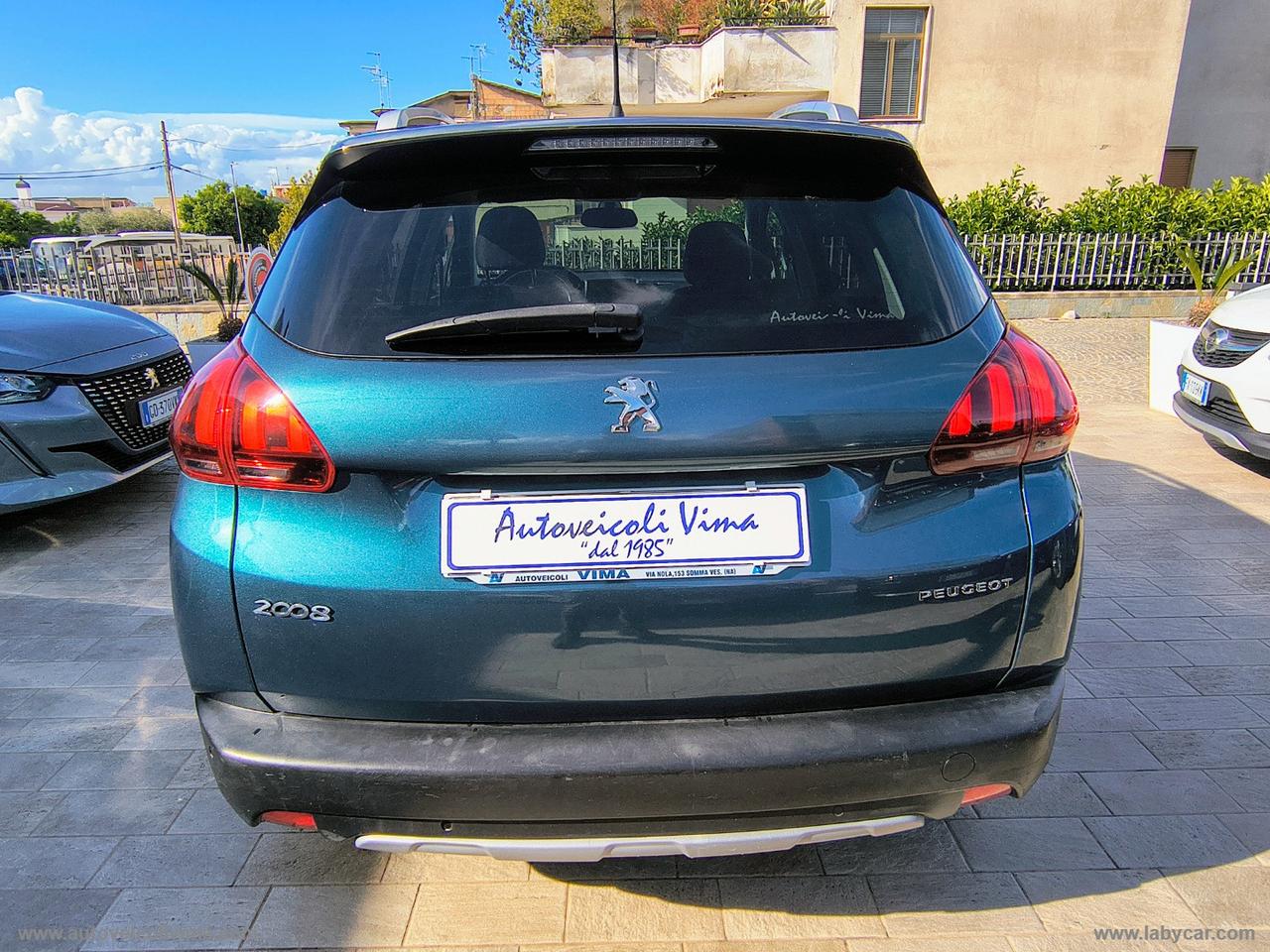 PEUGEOT 2008 BlueHDi 100 Allure