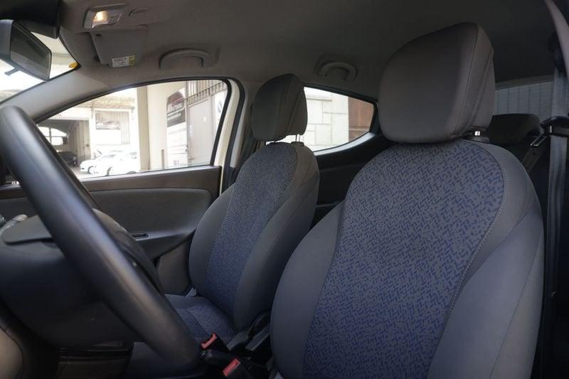 Lancia Ypsilon Lancia Ypsilon 1.0 FireFly 70cv S&S Hybrid SILVER 51KW ANNO 2022