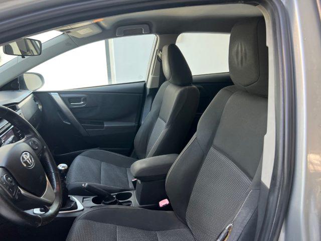 TOYOTA Auris 1.4 D-4D 5 porte