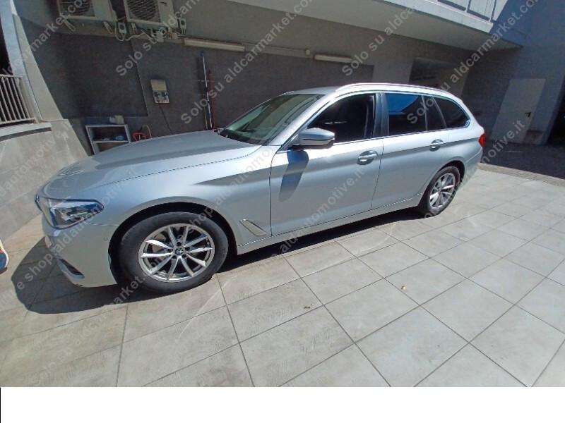 Bmw 518d Touring 150cv Aut. *FULL OPT.* da VETRINA