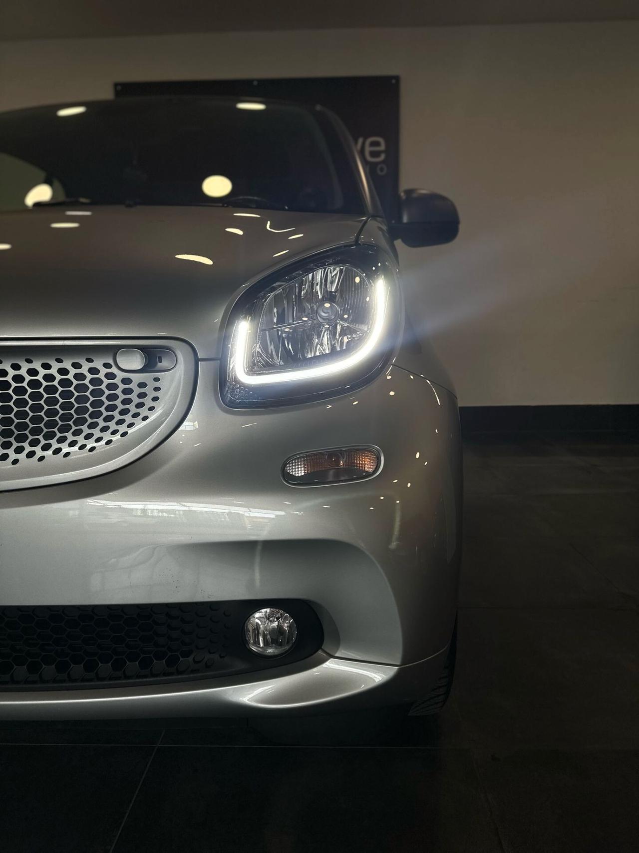 Smart ForTwo 1.0 twinamic Passion 15.000 KM