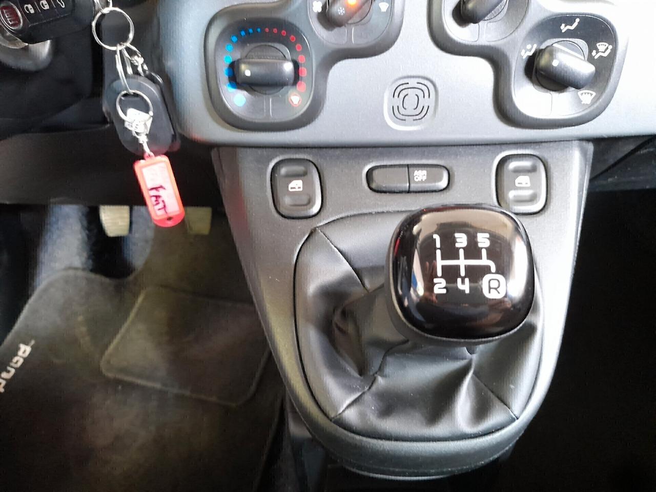 Fiat Panda 0.9 TwinAir Turbo Natural Power City Cross