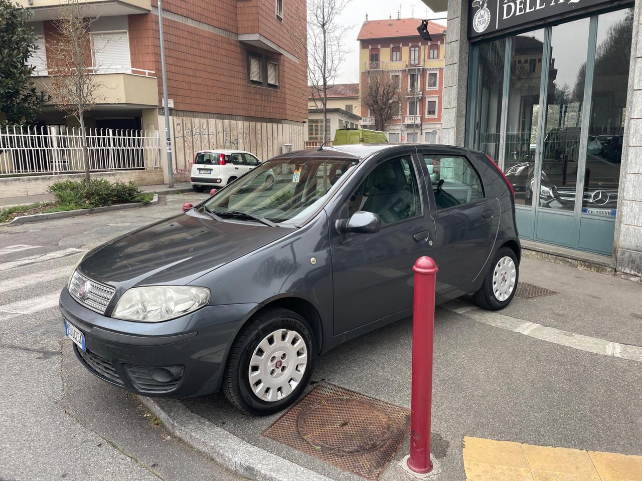 Fiat Punto Classic 1.2 5 porte/1PROP/GARANZIA 12 MESI