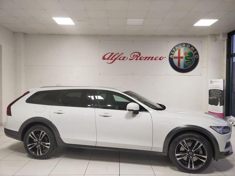 Volvo V90 Cross Country D4 AWD Geartronic Business Plus