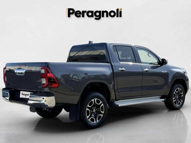 TOYOTA Hilux 2.8 D-4D A/T 4WD 4 PORTE DOUBLE CAB EXECUTIVE AUTO