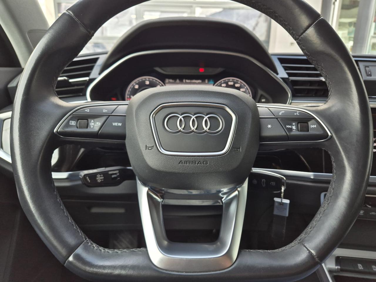 Audi Q3 35 TDI S tronic Business Advanced