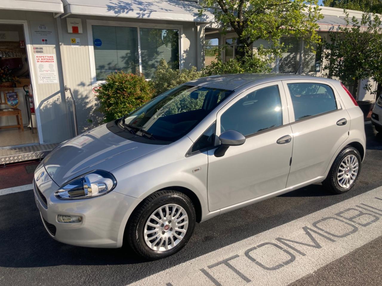 FIAT GRANDE PUNTO (KM 7.238) NUOVA DI FABBRICA