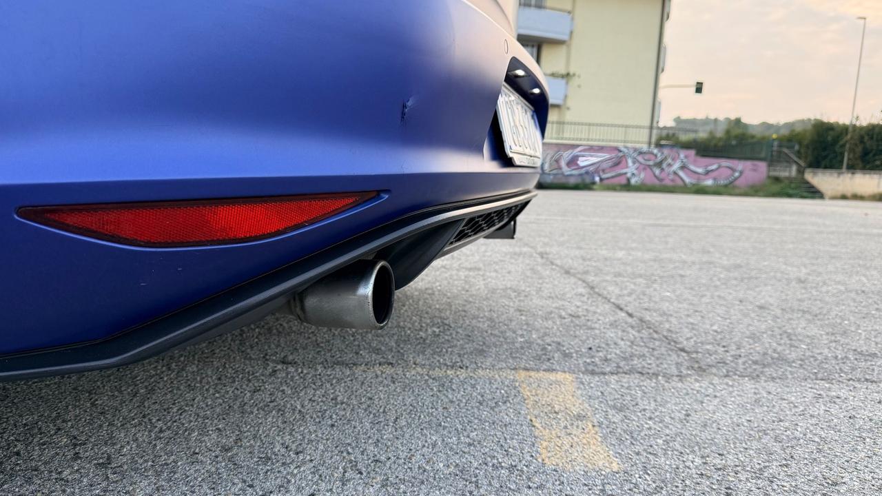 Volkswagen Golf 7 GTI 2.0 DSG