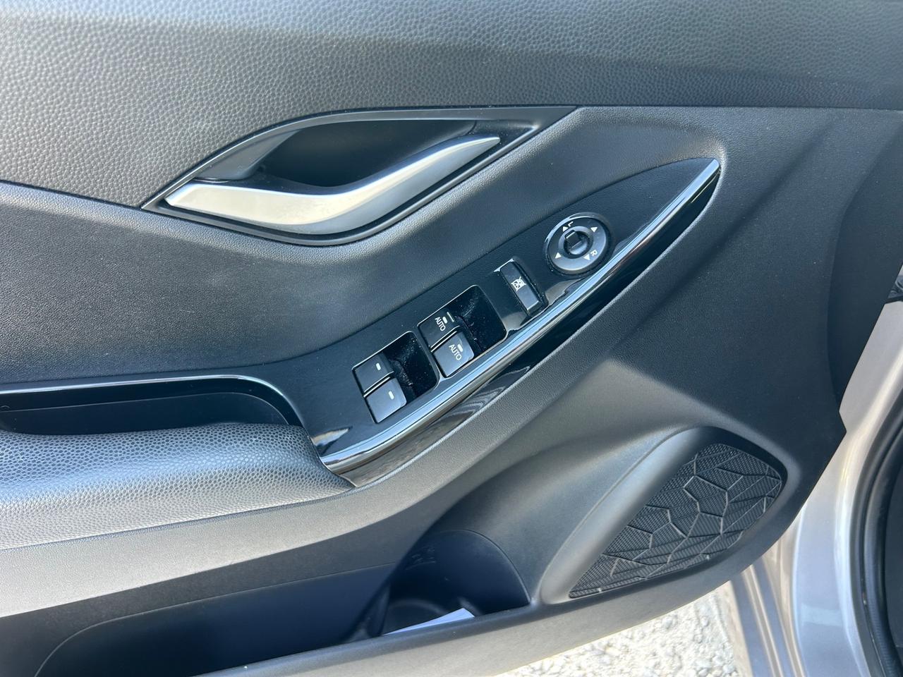 Hyundai iX20 1.4 90 CV GPL Comfort neopatentati permute