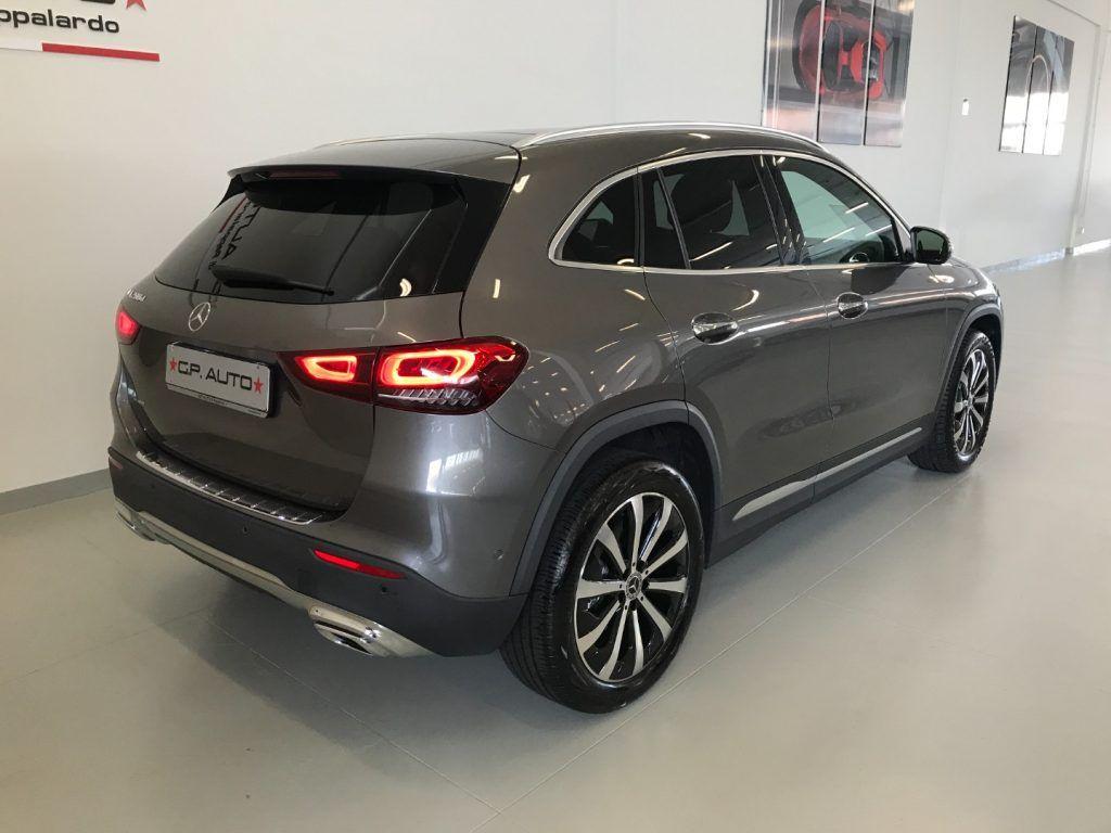 Mercedes-Benz GLA 200 d Automatic Sport Plus + Tetto
