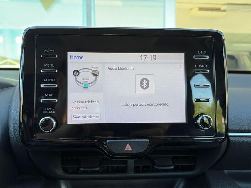 Toyota Yaris Hybrid Trend MY22