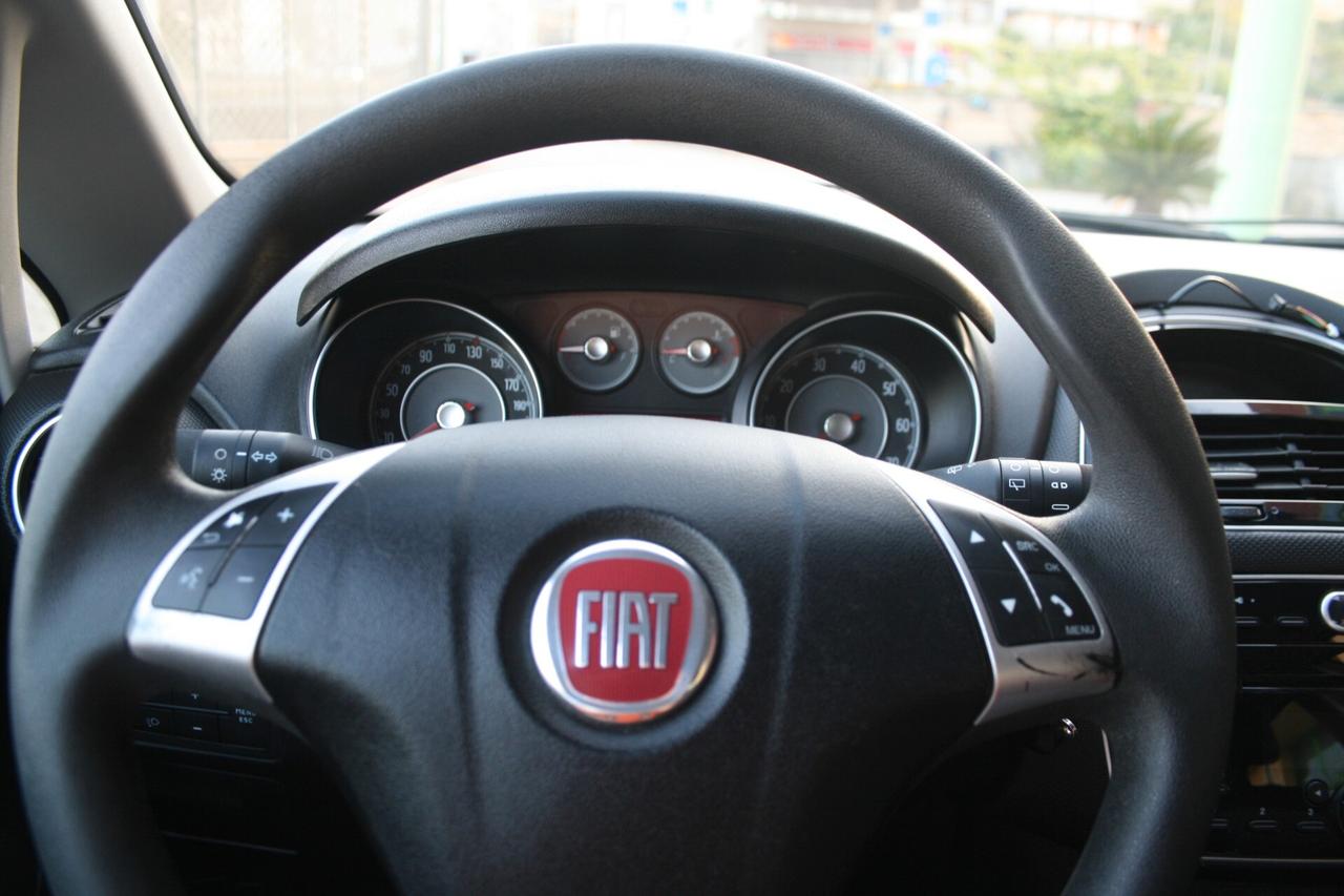 Fiat Punto 1.3 MJT II 75 CV 5 porte Street