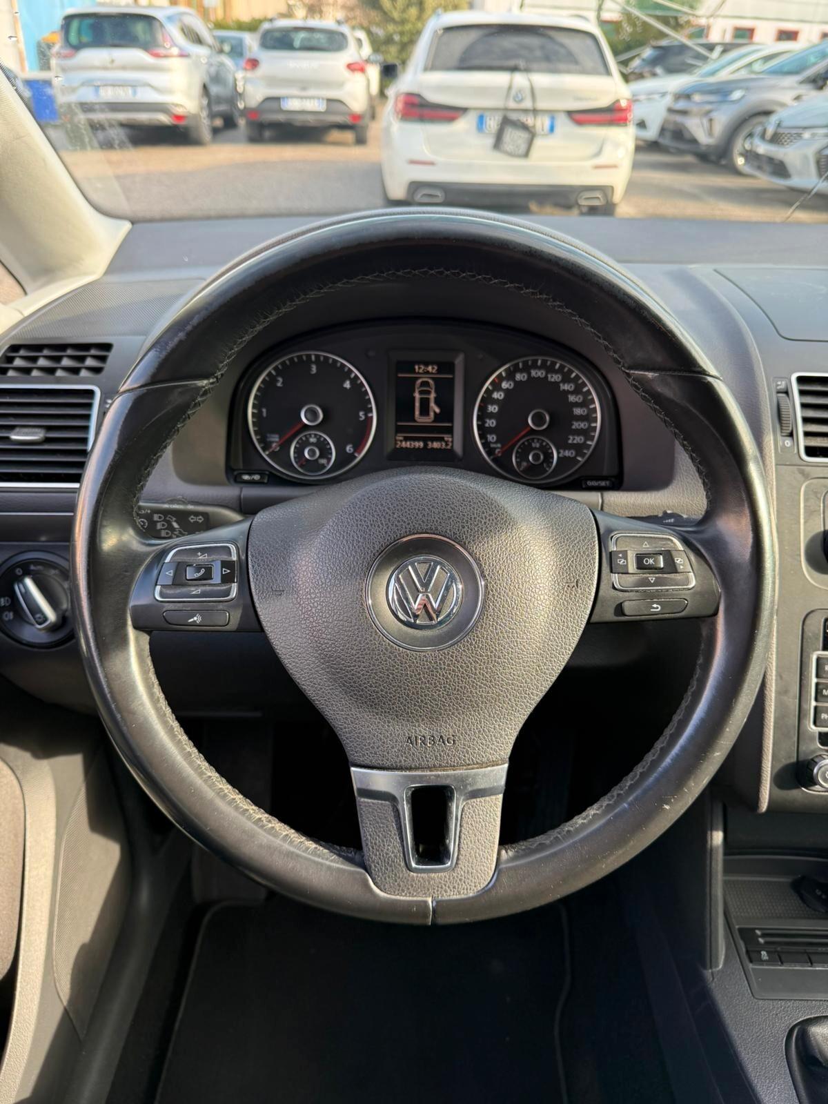 VOLKSWAGEN TOURAN 1.6 TDI 7 POSTI