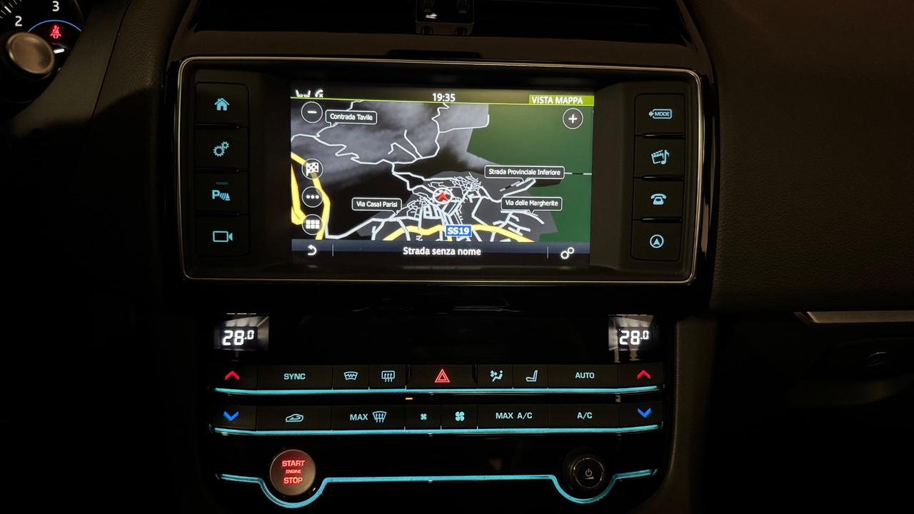 Jaguar F-Pace 2.0 D 163 CV Prestige