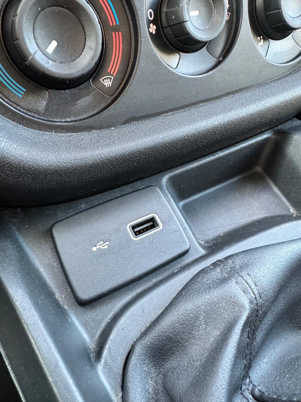 Fiat Doblo Doblò 1.4 T-Jet Natural Power PL-TN Cargo Maxi Lamierato