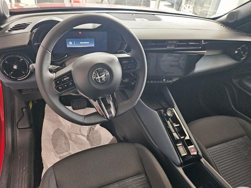 Alfa Romeo Junior 1.2 ibrida 145cv edct6