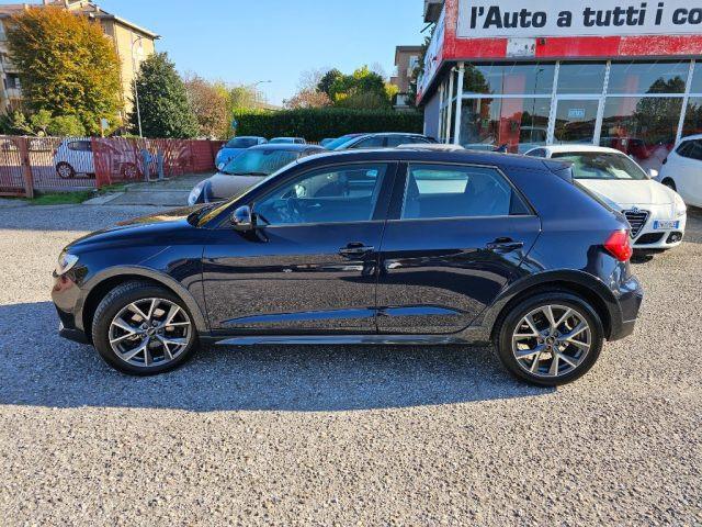 AUDI A1 1.0 citycarver TFSI L3 DSG -49000 Km-PARI AL NUOVO