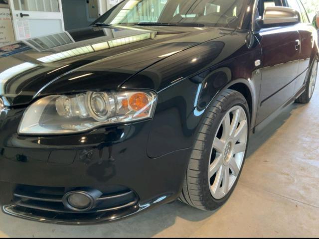 AUDI S4 4.2 V8 Avant Quattro ( TAGLIANDATA )
