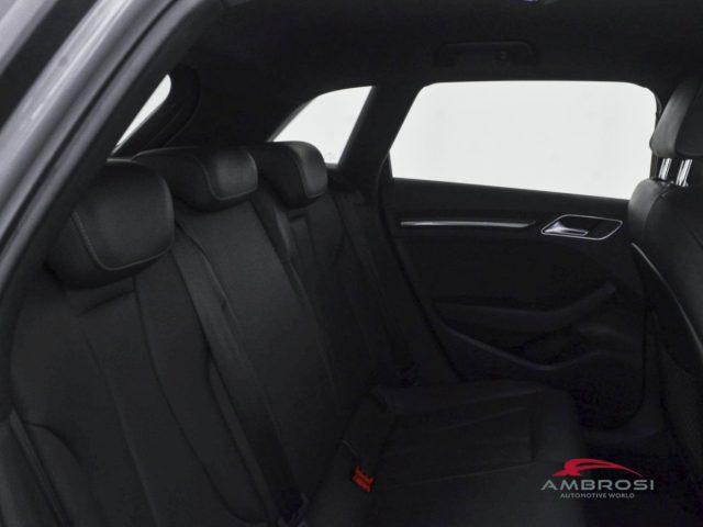 AUDI RS3 3 2.5 TFSI quattro S tronic