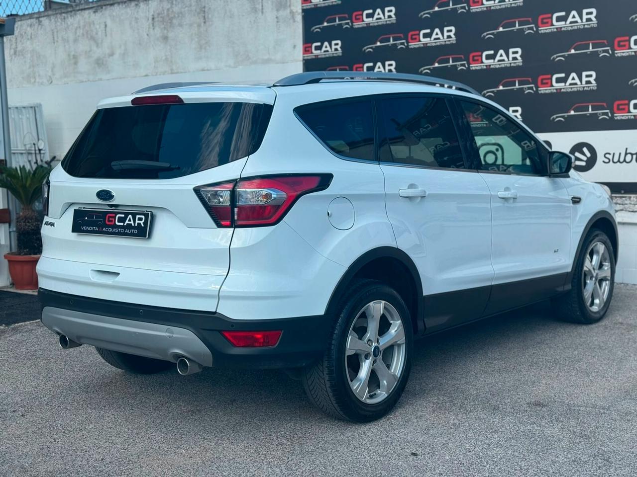 Ford Kuga 2.0 TDCI 150 CV S&S 4WD Powershift Vignale