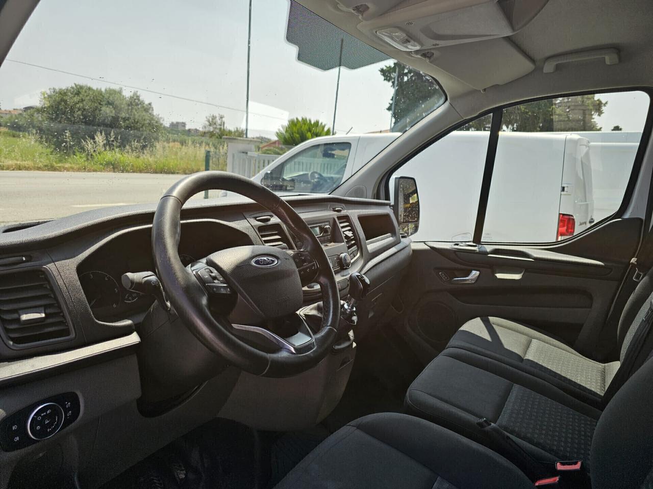 Ford Transit Custom 280 2.0 EcoBlue 130 PC Trend