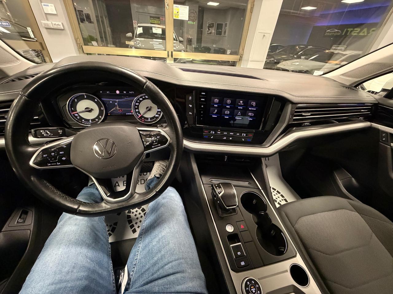 Volkswagen Touareg 3.0 V6 TDI SCR Elegance