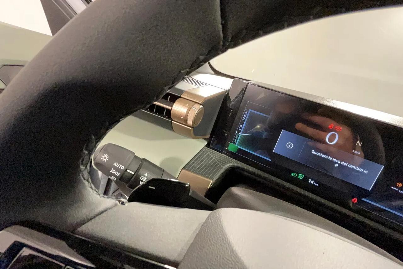 Lancia Ypsilon Hybrid e-DCT KM 0