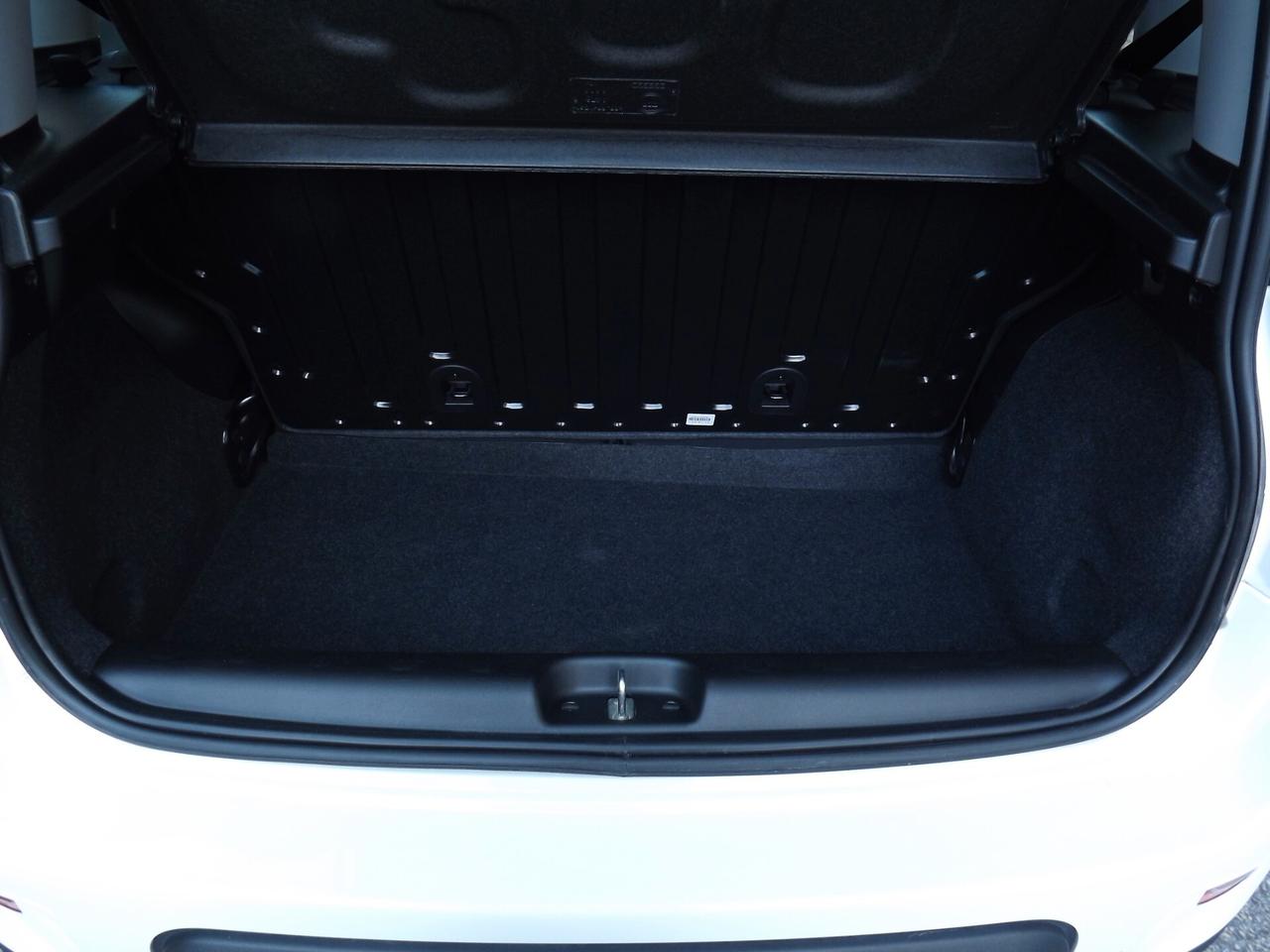 Fiat Panda 1.0 FireFly S&S Hybrid City Cross