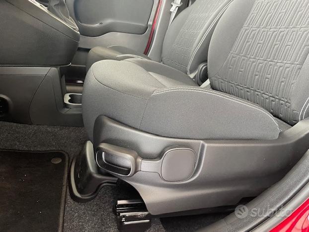 FIAT Panda My23 1.0 70cv Hybrid Panda N70886