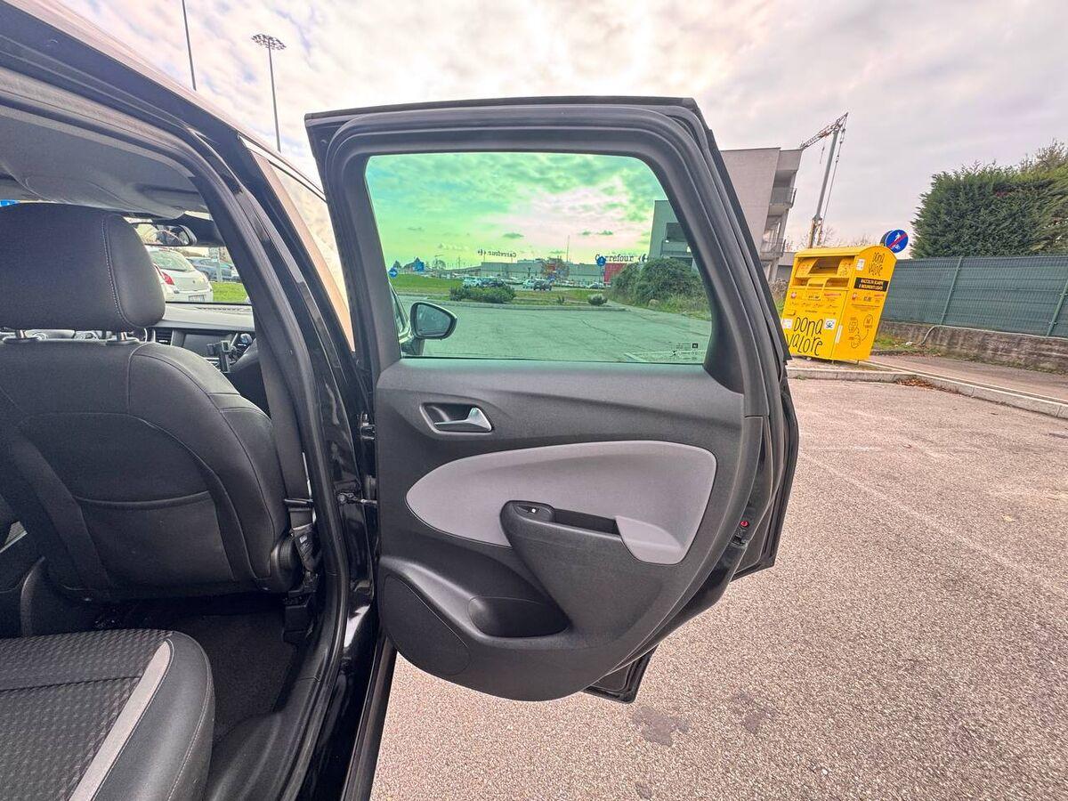 Opel Crossland X 1.2 Ultimate s&s 110cv auto my19