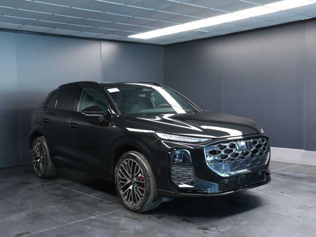 AUDI Q3 2.0 tfsi S line quattro 265cv s-tronic Km 0