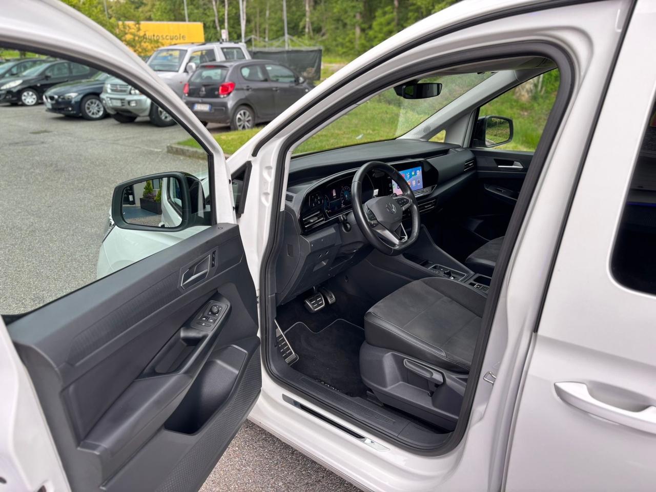Volkswagen Caddy Pianale Ribassato 2.0 TDI 122 CV DSG Style Maxi*7 POSTI