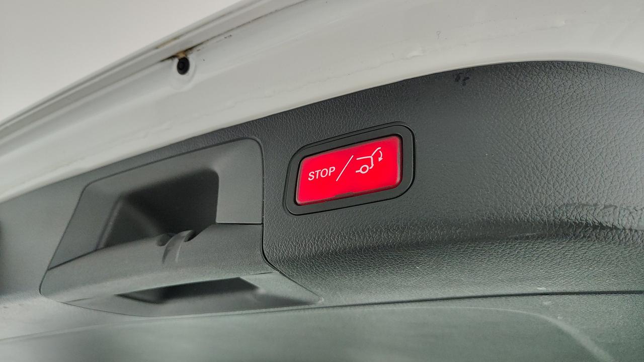 Mercedes-Benz GLA 180 d Progressive Advanced auto