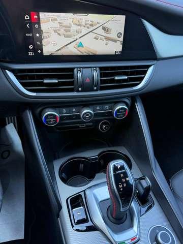 Alfa Romeo Giulia 2.0 t Competizione Q4 280cv autom. TELECAMERA/HARMANKARDON/FULL LED/CARPLAY/SEDILI RISCALDATI - Prom