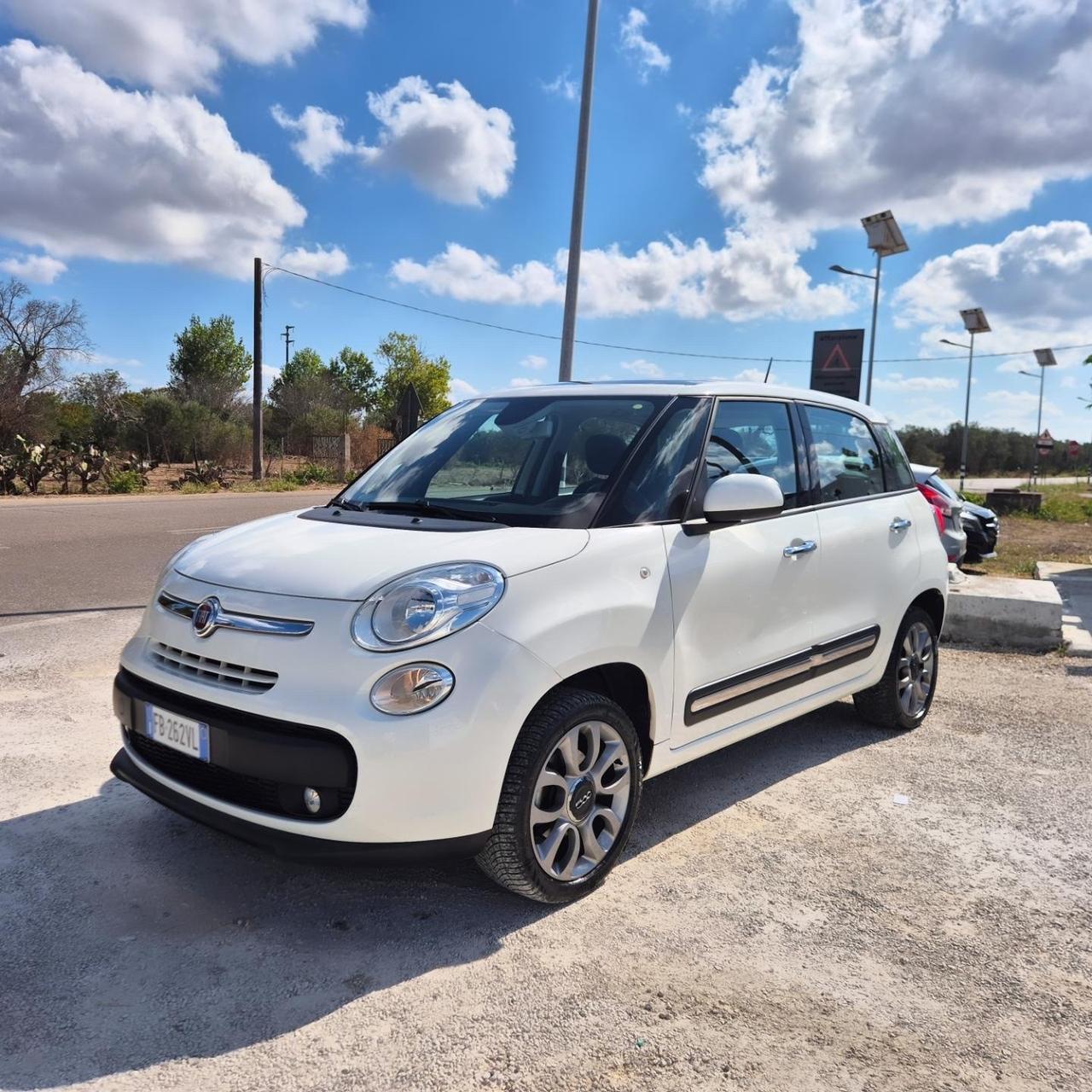 Fiat 500L Living 0.9 TwinAir Turbo Natural Power Lounge