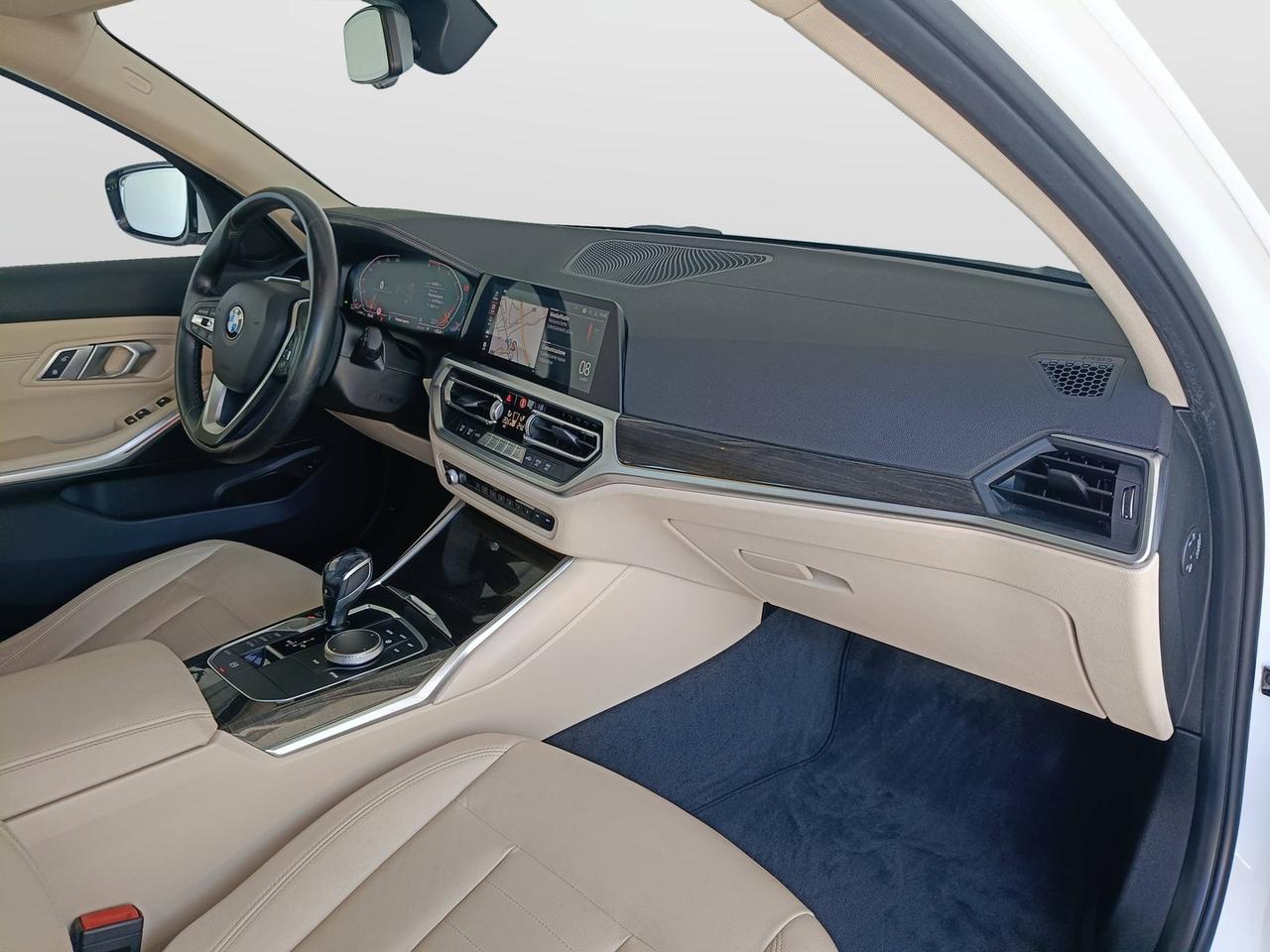 BMW Serie 3 G21 2019 Touring - 320d Touring Luxury auto